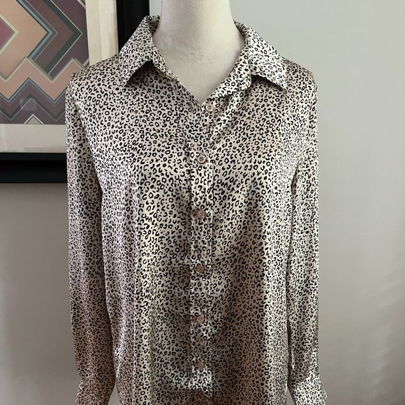 Japna Cheetah Print Satin Button-down Blouse L - Picture 1 of 4